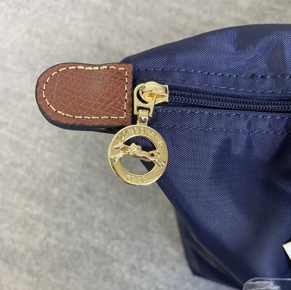 Longchamp Classic Navy Folding Waterproof Tote Women's - Picture 3 of 6